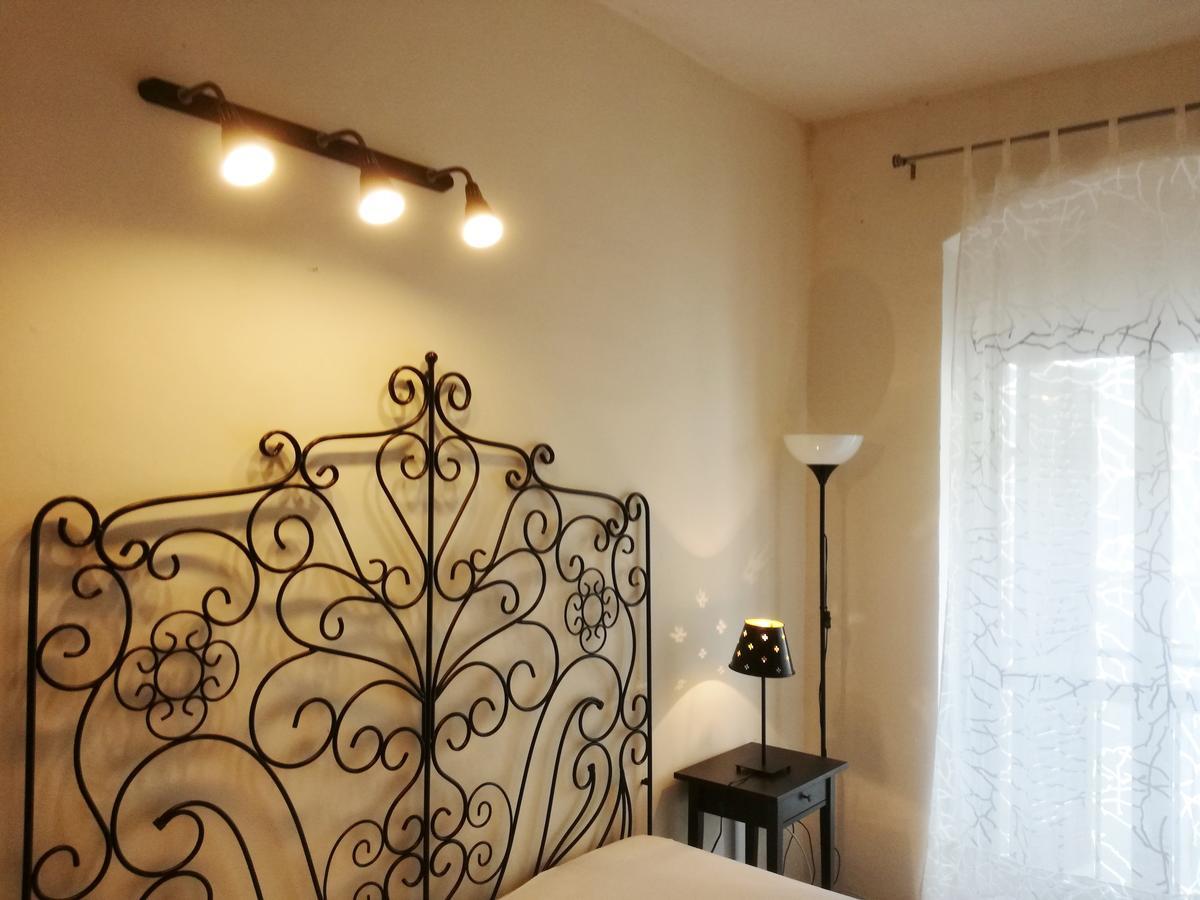Residenza Mazzini Foligno Exterior foto